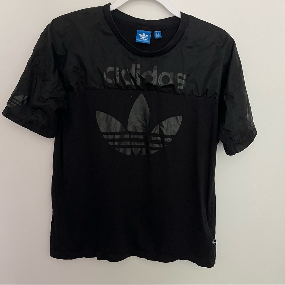 Black on Black Adidas Logo Short-Sleeve T-Shirt US Size S